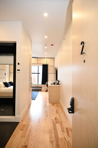 Bedroom 3, Cribs on Main, Prince Edward