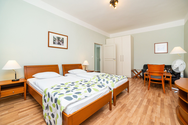 Bedroom 2, Hotel Orion, Praha 2