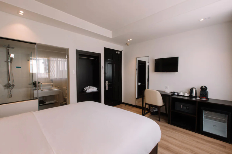 Bedroom 9