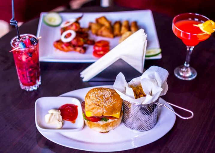 Food & Drinks 5, Novel Suites And Resort, Jos North