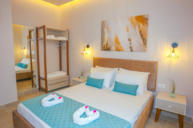 Bedroom 5, Casa de Potie, Crete