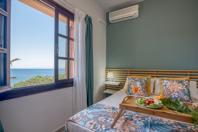 Bedroom 3, Georgia Vicky, Crete