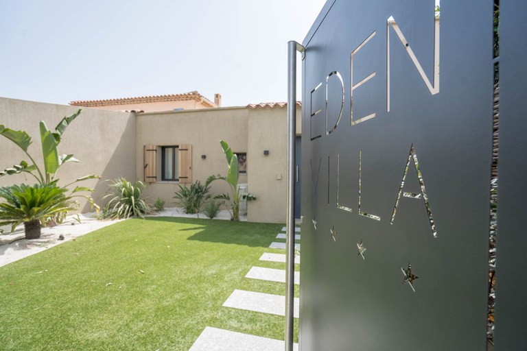 Exterior & Views 2, Eden Villa, Var