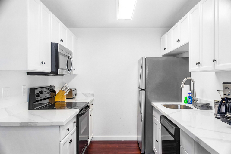 Others 5, Seattle Cloud 2BR Prime Location, Seattle