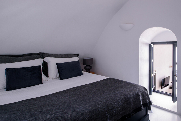 Bedroom 5, Firalia Suites, South Aegean