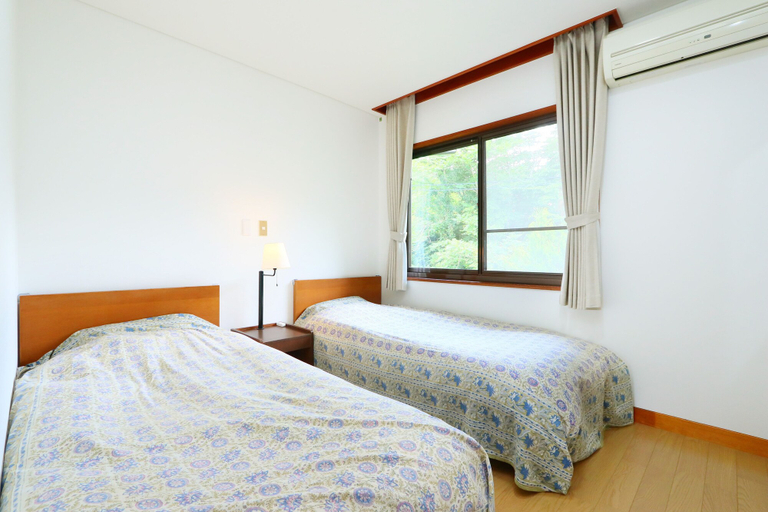 Bedroom 3, Hotel & Restaurant Yesterday, Fujikawaguchiko