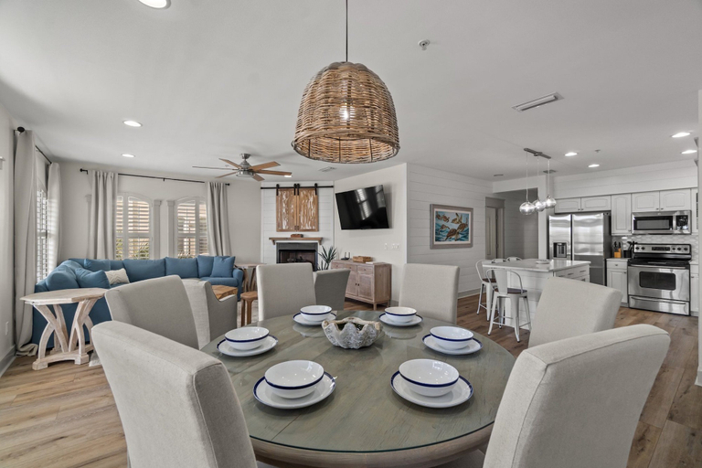 Food & Drinks, Villas at Seagrove by Panhandle Getaways, Walton