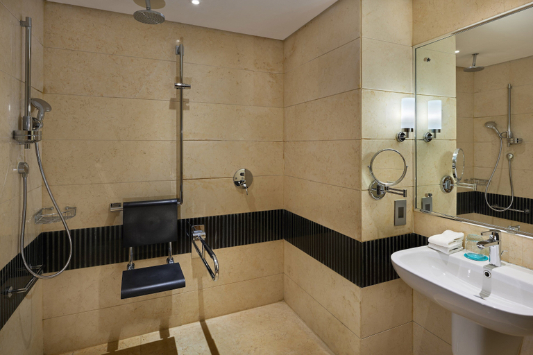 Bathroom 5, Le Méridien Cairo Airport, An-Nuzhah