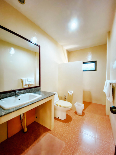 Bathroom 4, Cruiser Island by Swiss-Belhotel, Phuket Island