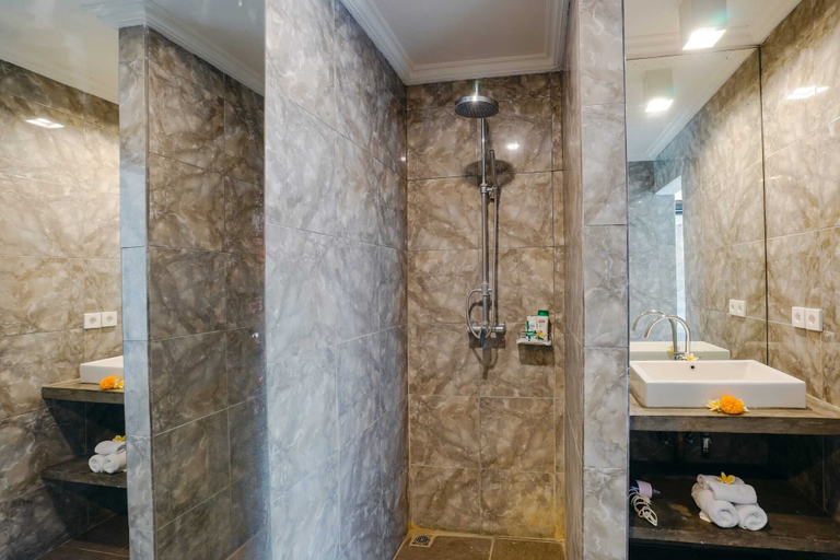 Bathroom 4, Villa Roma, Badung