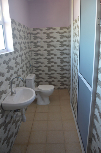 Bathroom 2, Peacock Court Hotel, Kilifi, Kilifi North