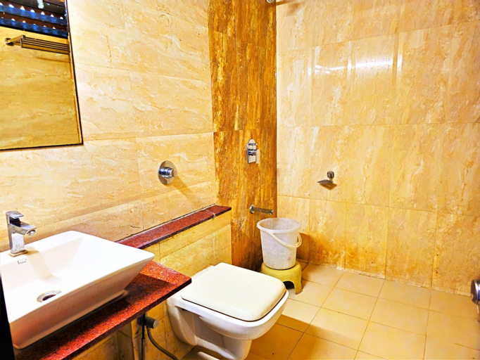 Bedroom 4, The Grand Rio, Rajkot
