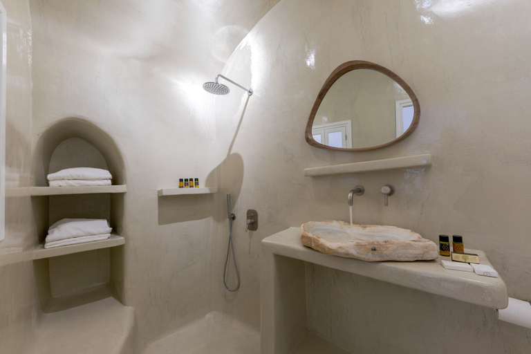 Bathroom 4, Crown Of Fira, South Aegean