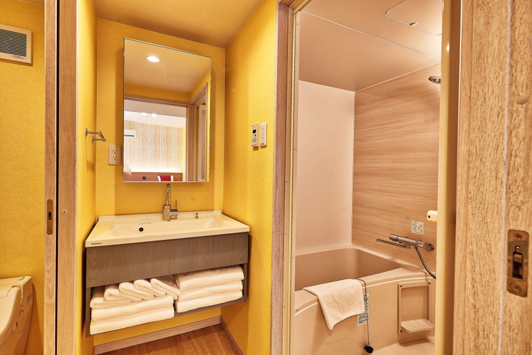 Bathroom 4, The PoolResort OKINAWA, Onna