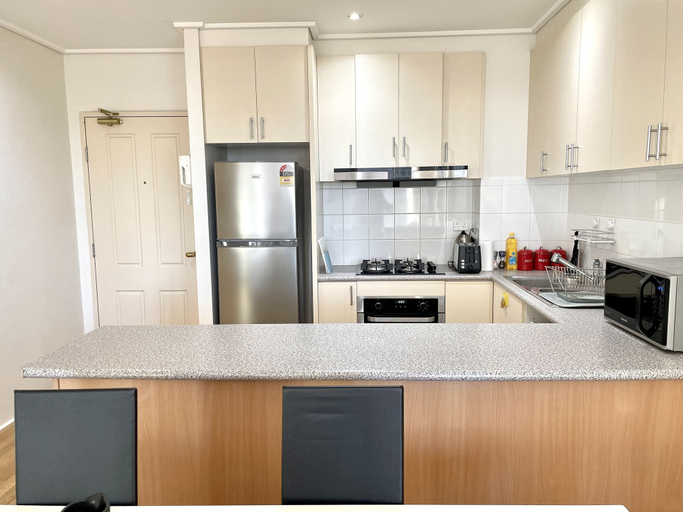 Others 5, Readyset Apartments at Dockside, Melbourne