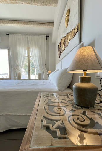 Bedroom 4, Speires, South Aegean