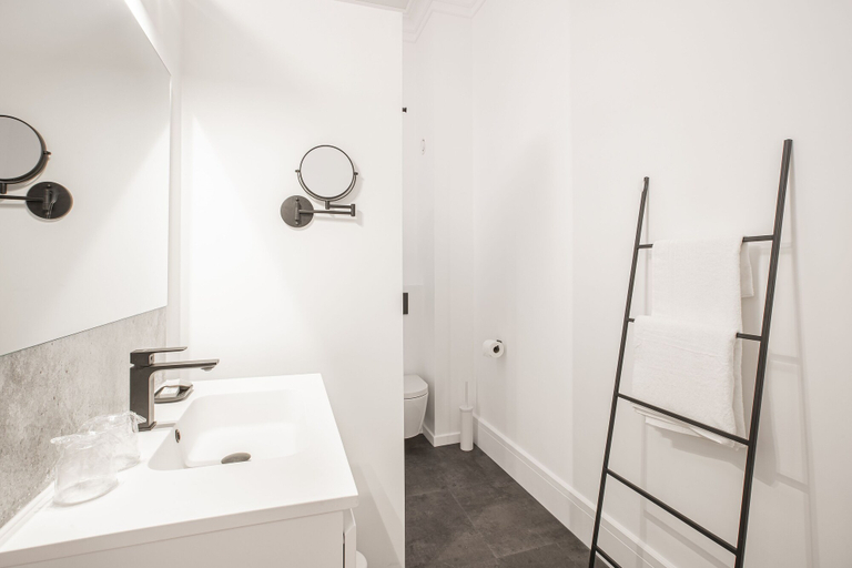 Bathroom 5, Ribas Guestrooms, West-Vlaanderen