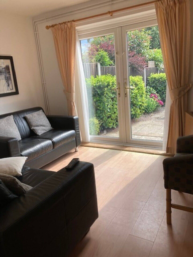 Others 4, 5-bed Town House in Newport, Telford and Wrekin