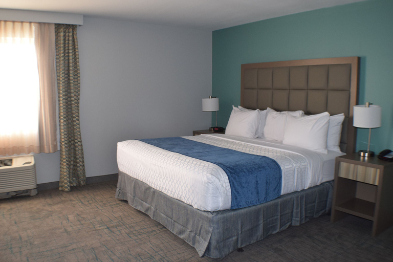 Bedroom 3, Baymont by Wyndham Maumee Toledo, Lucas