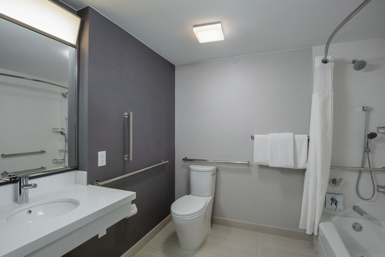 Bathroom 5, Courtyard by Marriott Denver Tech Center, Arapahoe