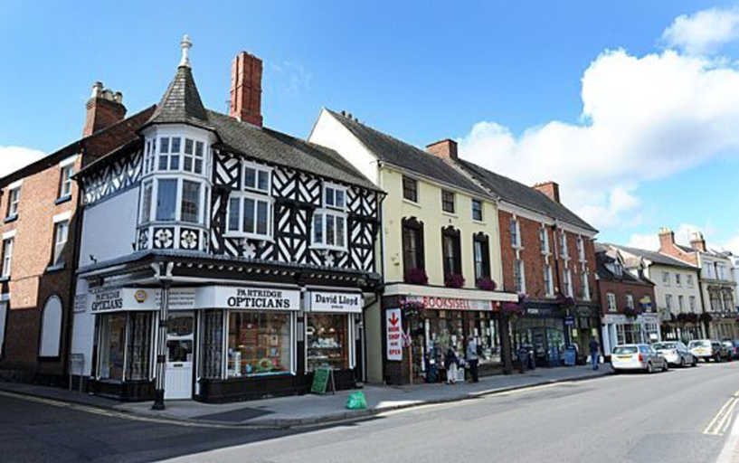Others 5, 5-bed Town House in Newport, Telford and Wrekin