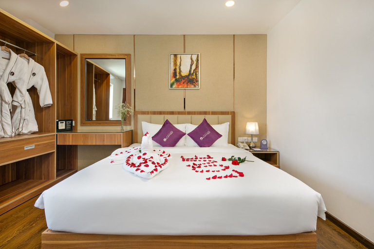 Bedroom 4, Lavender Riverside Hotel, Da Nang