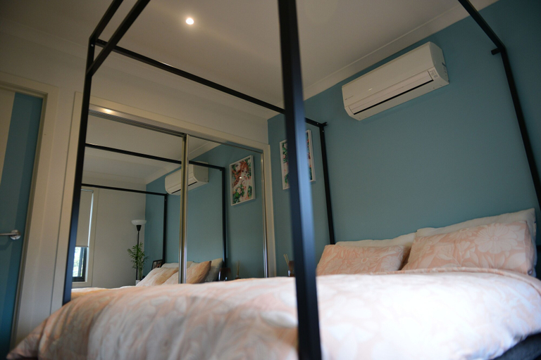 Bedroom 2, Cozy townhouse closer to the town center, Melbourne