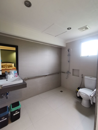 Bathroom 3