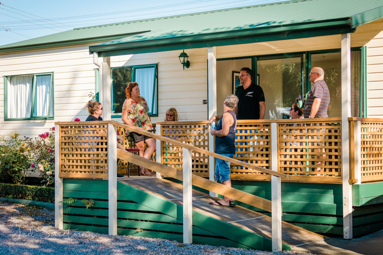 Exterior & Views 2, Taupo TOP 10 Holiday Park, Taupo