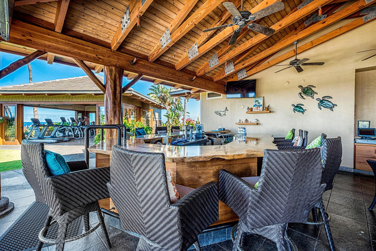 Food & Drinks 5, Halii Kai at Waikoloa 2B, Hawaii