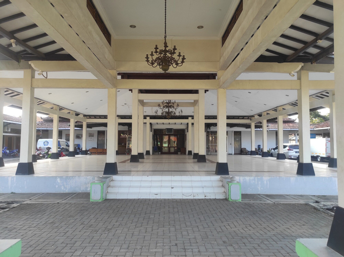 Public Area 2, Capital O 93024 Hotel Ganesha, Purworejo
