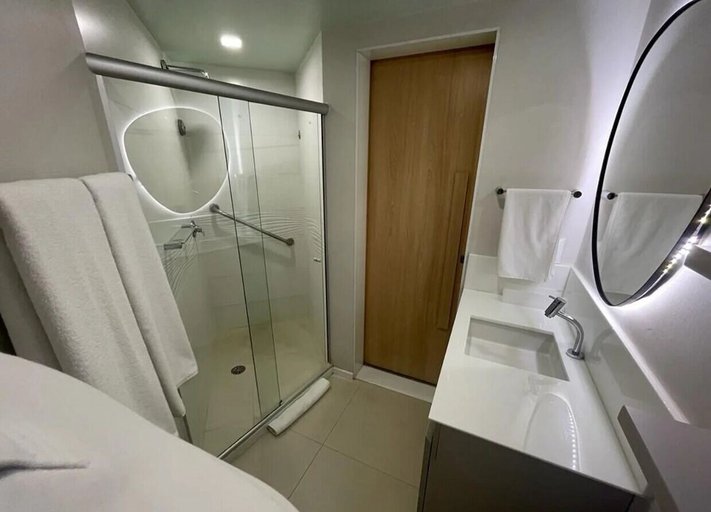 Bathroom 2, Apartamento Luxo - Boa Viagem, Recife