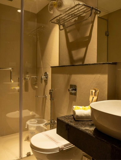 Bathroom 4, Bayleaf Inn, South Andaman