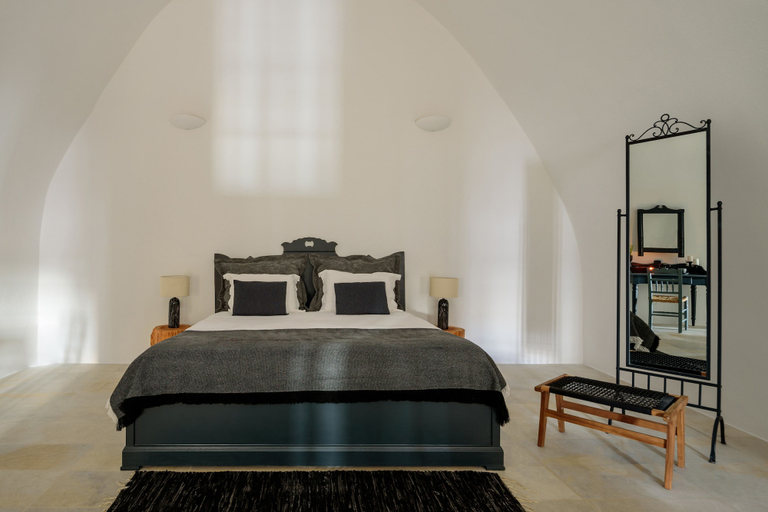 Bedroom 5, Firalia Suites, South Aegean