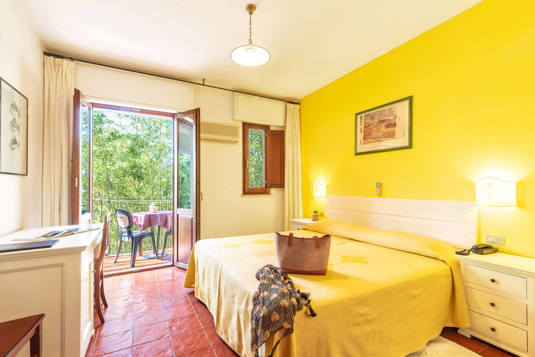 Bedroom 4, Hotel Santa Maria, Ogliastra