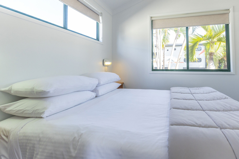 Bedroom 4, NRMA Bowen Beachfront Holiday Park, Bowen