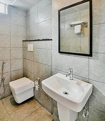Bathroom, Fabhotel Lupin International, Udaipur