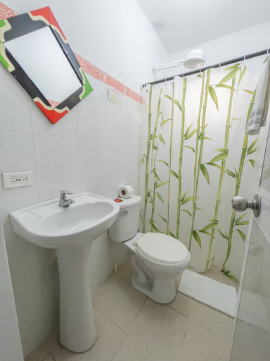 Bathroom 3, 2CB-4 APARTAMENTO DE 2 ALC EN GETSEMANI, Cartagena de Indias