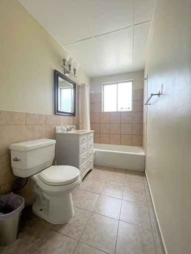 Bathroom 3, ELIS APARTMENT, Worcester