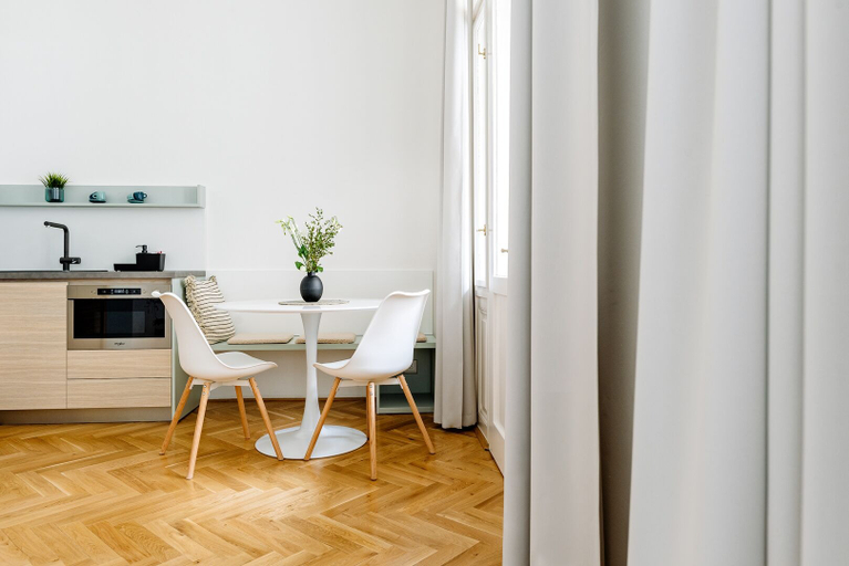 Others 5, Apartment BRNO, Brno