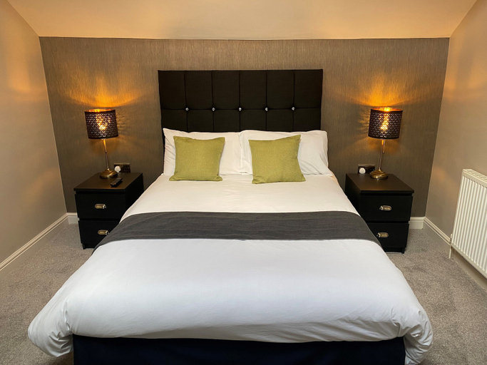 Bedroom 4, The White Swan, Leeds