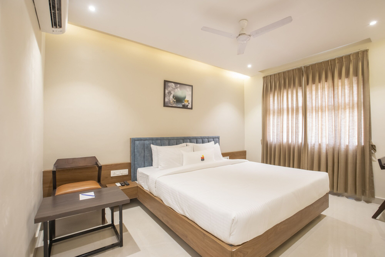 Others 5, Myspace Kadison, Davanagere