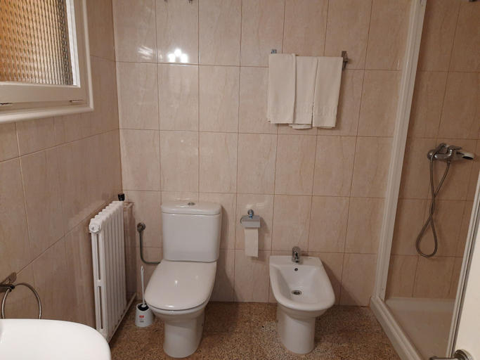 Bathroom 4, HOTEL RIOMAR, Girona