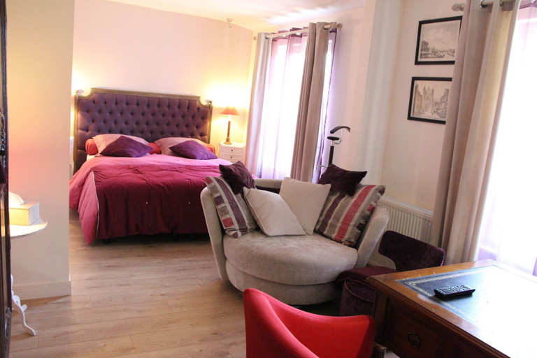 Bedroom 3, L'écurie de Vieux-moulin, Oise