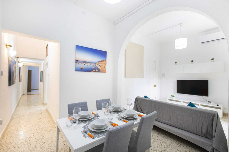 Others 5, Sliema Lovely Flat