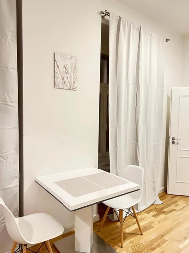 Others 4, Helen Homestay Florenc Newly Apartment, Praha 7