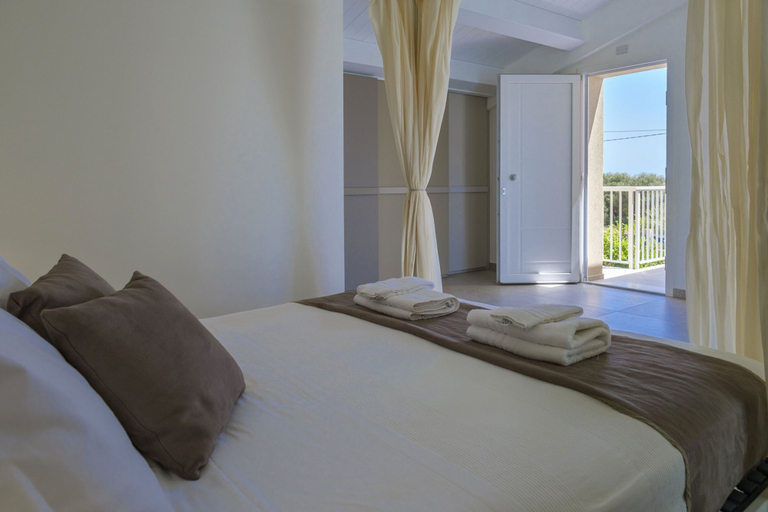 Bedroom 2, PietraBianca Marzamemi, Syracuse