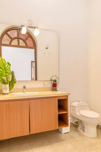 Bathroom 3, 2CM-J1 APARTAMENTO EN GETSEMANI CON WIFI, Cartagena de Indias