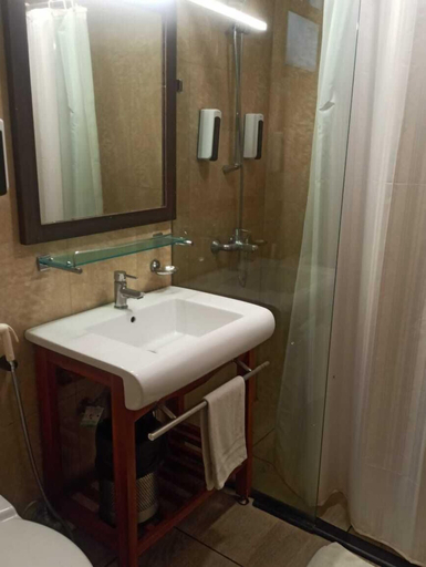 Bathroom 3, Hotel Arif Castle, Nainital
