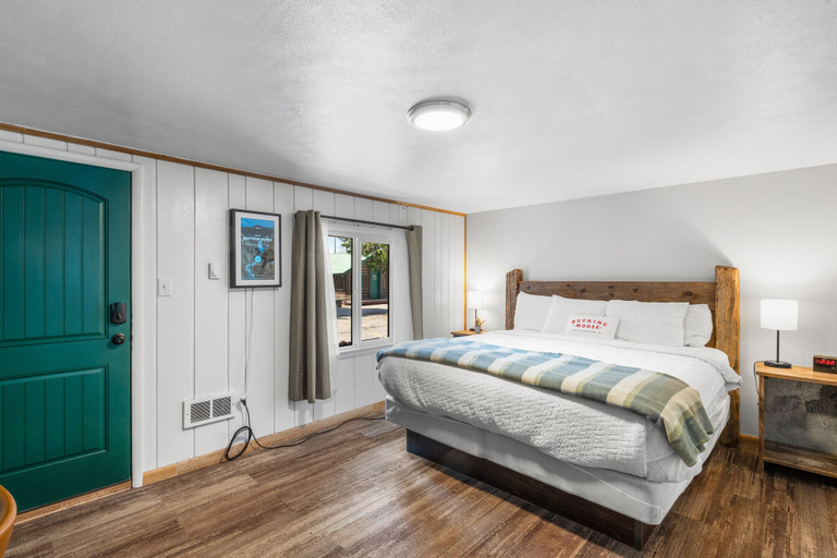 Bedroom 2, The Bucking Moose, Gallatin